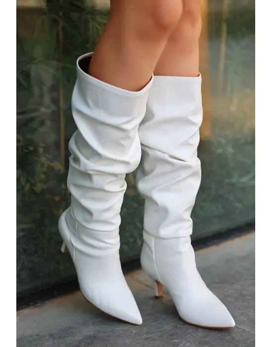 Zelya Beyaz Cilt Topuklu Çizme