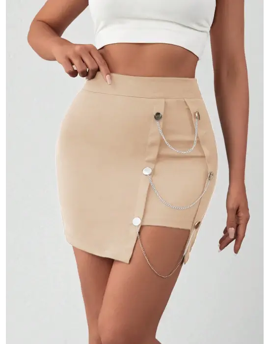 Çarpıcı Mini Etek