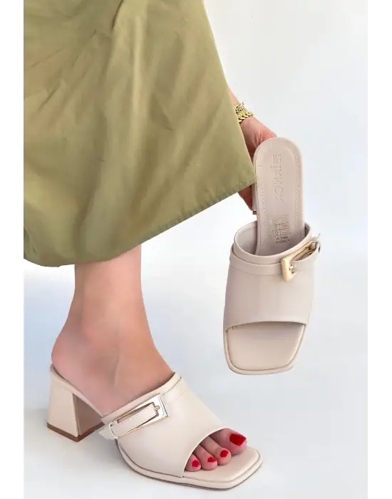 Omarı Rahat ve Şık Cilt Topuklu Terlik