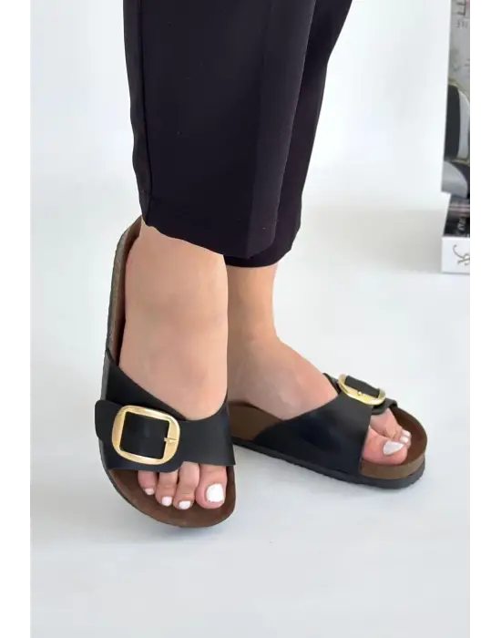 Modern Siyah Cilt Terlik