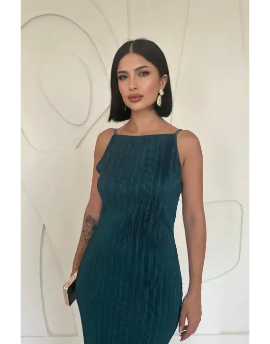 Omarı Zümrüt Piliseli Elbise