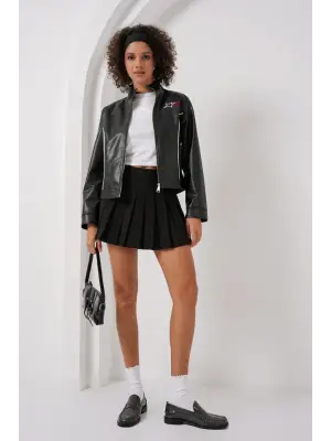 1041 Dik Yaka Suni Deri Ceket - Siyah