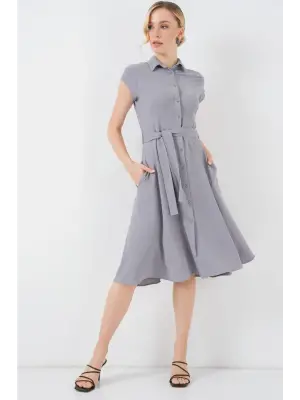 1677 Boydan Düğmeli Kuşaklı Elbise - Gri