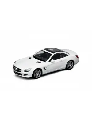 Omarı Yenilikçi 1/18 Ölçekli Mercedes Benz SL500 Model Araba