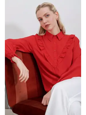 Gösterişli Fırfırlı Gömlek