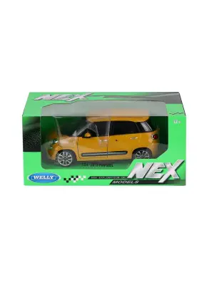 Omarı Minyatür Fiat 500L Oyuncak Araba 1:24 Ölçekli