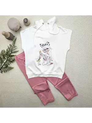 Sevimli Kapşonlu Çocuk Takımı