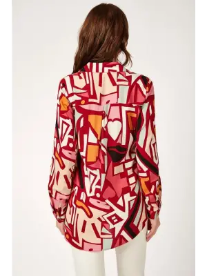 Göz Alıcı Grafik Desenli Gömlek