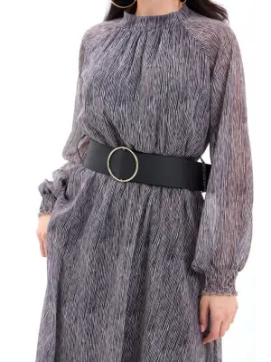 Omarı Zarif Dantel Detaylı Uzun Elbise