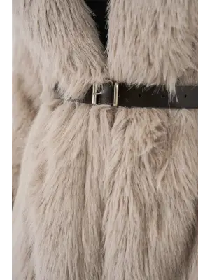 Krem Kruvaze Peluş Kürk Kaban Kadın Giyim