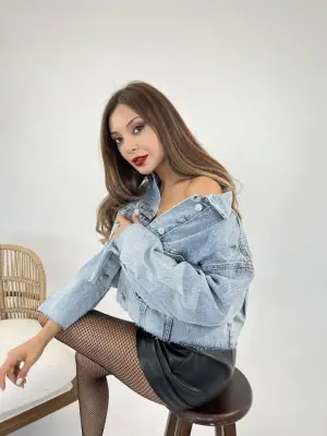 Şık Mavi Denim Ceket