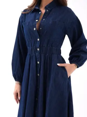 Omarı Mavi Kot Elbise: Tarzınıza Modern Bir Dokunuş