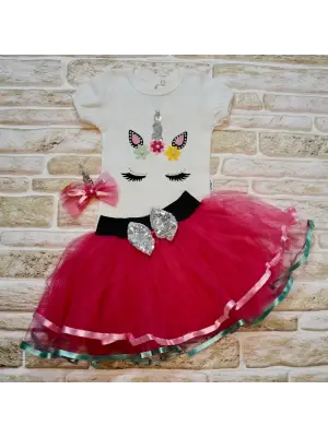 Zarif Pony Nakışlı Kısa Kollu Tütü Etek Takımı