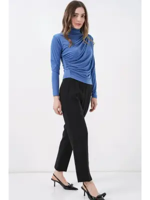 Etkileyici Sandy Bluz