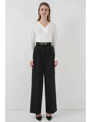 939 Anvelop Yaka Sandy Bluz - Beyaz