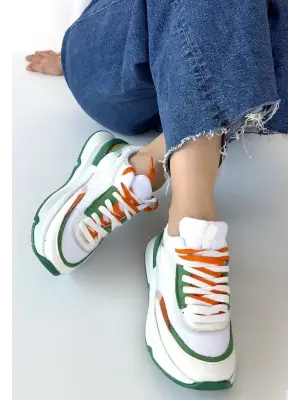 Aleh Beyaz Cilt Yeşil Detaylı Çift Bağcıklı Spor Ayakkabı