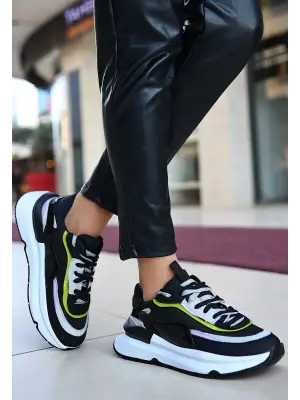 Aleh Siyah Cilt Lila Detaylı Spor Ayakkabı