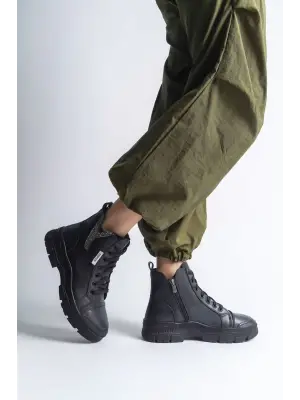 Rahat Tabanlı Bağcıklı Bot