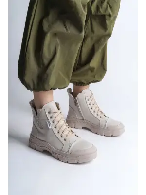 Trend Fermuarlı Rahat Tabanlı Bot