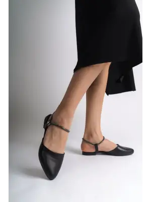 Rahat Lastikli Siyah Bayan Babet Ayakkabı