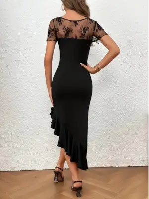 Omarı Şık Dantel Detaylı Asimetrik Elbise