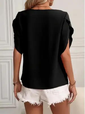 Omarı Yeni Nesil Yaka ve Kol Detaylı Kadın Bluzu