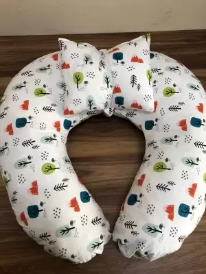 Bebek emzirme yastığı, minderi