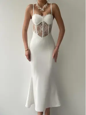 İp Askılı Begonia Elbise