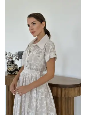 Bej Gömlek Ve Etek Takım