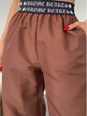 Omarı Rahat ve Şık Kahve Pantolon