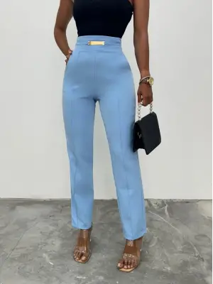 Beli Lastikli Cepli Metal Detaylı Pantolon -Bebe Mavi