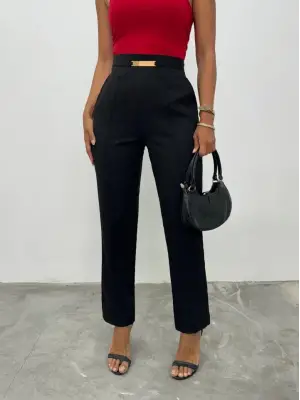 Omarı Şık ve Rahat Beli Lastikli Cepli Pantolon - Siyah