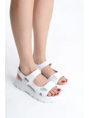 Beyaz Cırt Cırtlı Rahat Tabanlı Ayakkabı Kadın Sandalet