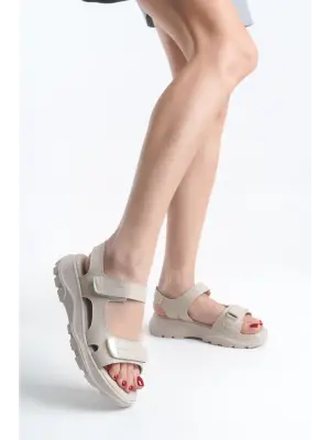 Omarı Rahat Tabanlı Cırt Cırtlı Bayan Sandalet - Krem