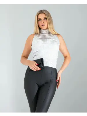 Omarı Beyaz Varaklı Triko