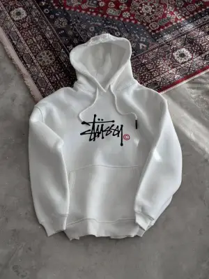 Omarı Rahat Kapşonlu Baskılı Beyaz Sweatshirt
