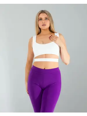 Omarı Etkileyici Beyaz Askılı Dalgıç Crop