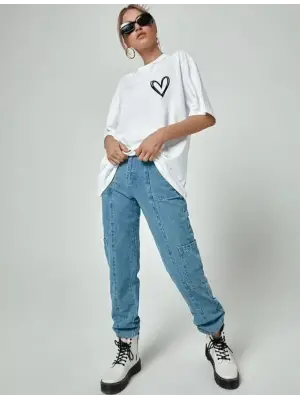 Omarı Baskılı Oversize T-Shirt - Beyaz