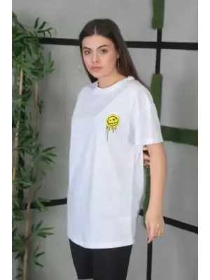 Omarı Bisiklet Desenli Oversize Beyaz T-Shirt