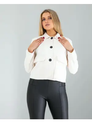 Omarı Modern Beyaz Süet Ceket