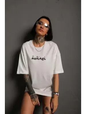 Omarı Bisiklet Desenli Oversize T-Shirt - Beyaz