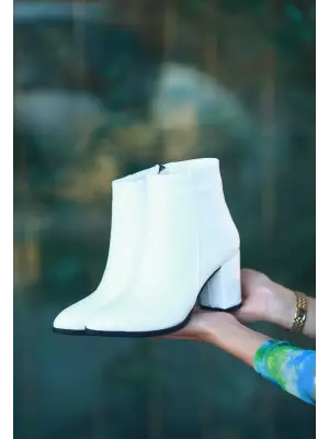 Biya Beyaz Cilt Topuklu Bot