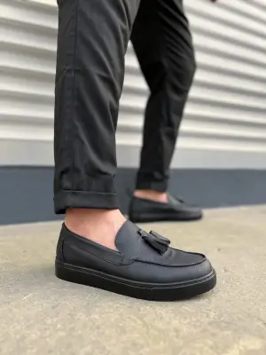 Omarı Püsküllü Cilt Erkek Günlük Spor Ayakkabı - Siyah