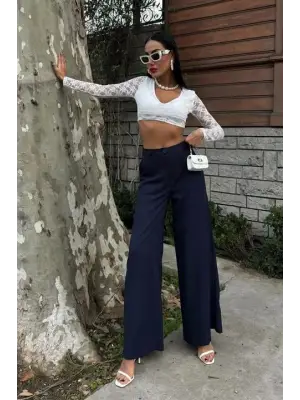 Omarı Uçuşan Kumaşıyla Rahat Palazzo Pantolon