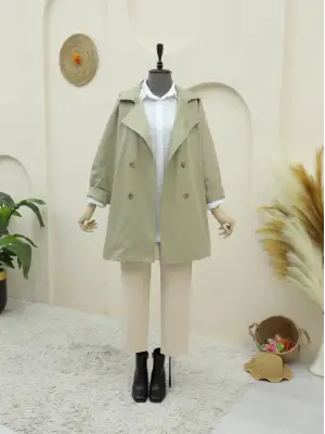 Omarı Detaylı Düğmeli Ara Boy Trençkot