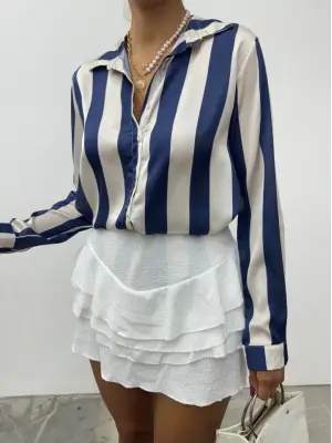 Boydan Düğmeli Arkası Uzun Saten Gömlek-Laci