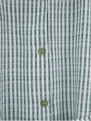 Omarı Şıklığıyla Göz Kamaştıran Yeşil Çizgili Bürümcük Gömlek