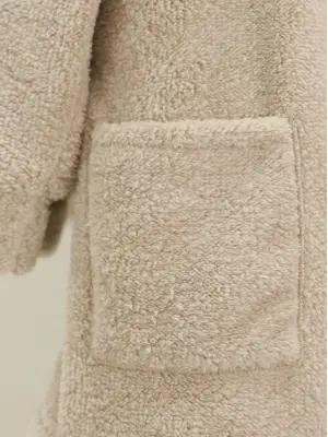 Boydan Düğmeli Cepli Pelüş Ceket -Açık Vizon