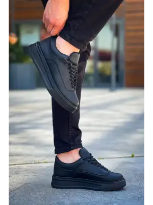 Omarı Siyah Tabanlı Bağcıklı Günlük Erkek Ayakkabı