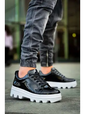 Modern Siyah Rugan Yüksek Taban Spor Ayakkabı